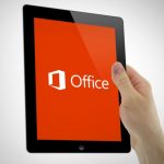 microsoft-office-13-ipad-in-hand-640×480